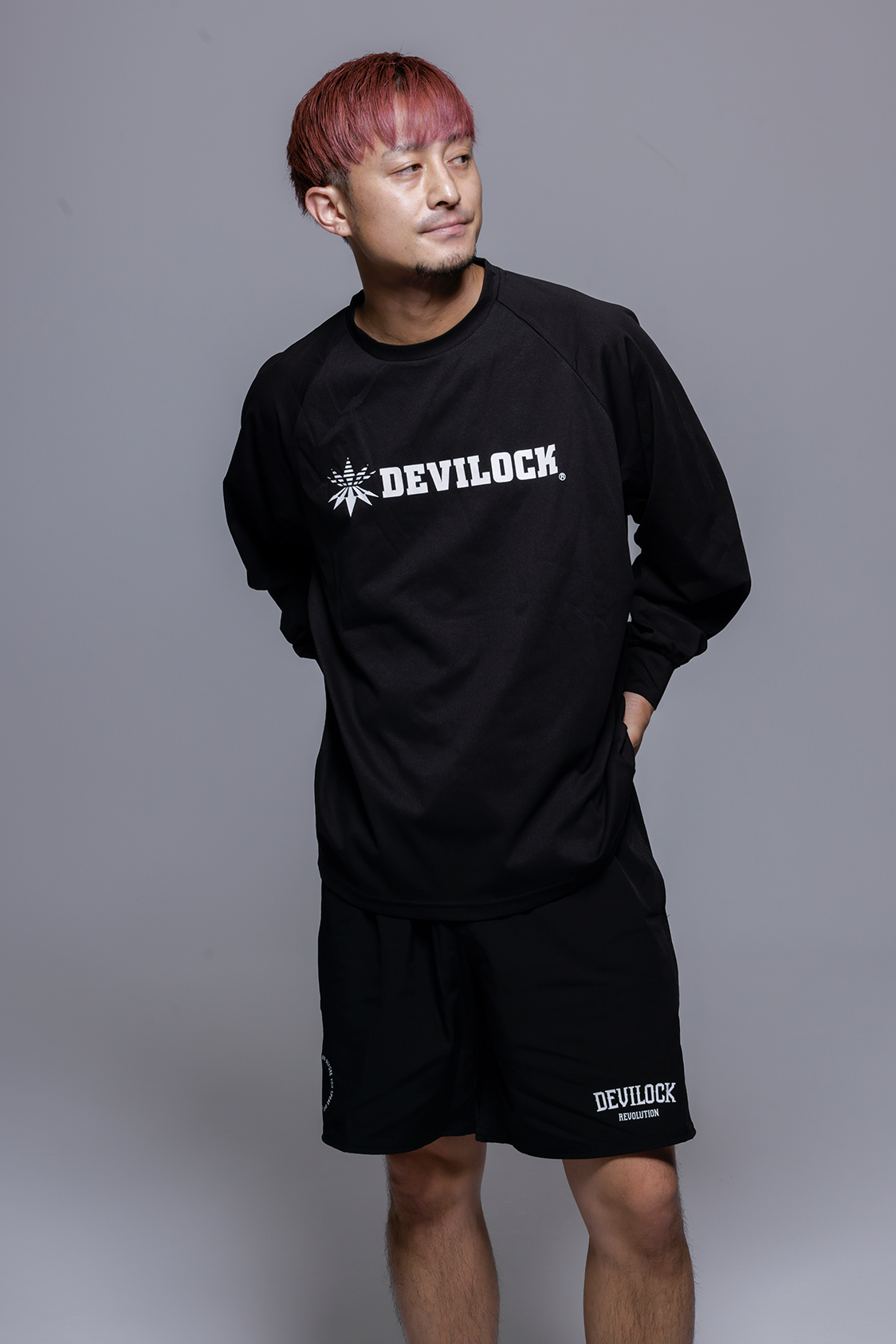 デビロック) DEVILOCK THREE LOGO SWEAT (CREW)(DVLCKSS-11F-BK